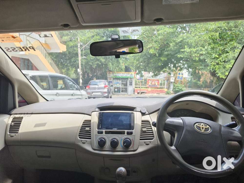 Toyota Innova 2.5 G (diesel) 7 Seater, 2014, Diesel