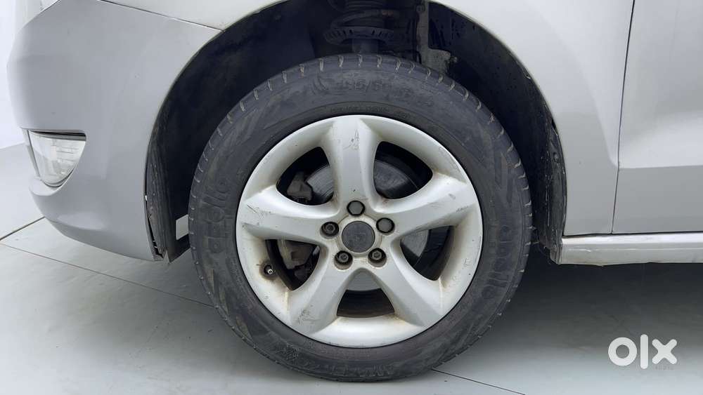 Skoda Rapid 1.6 Mpi Elegance, 2014, Petrol