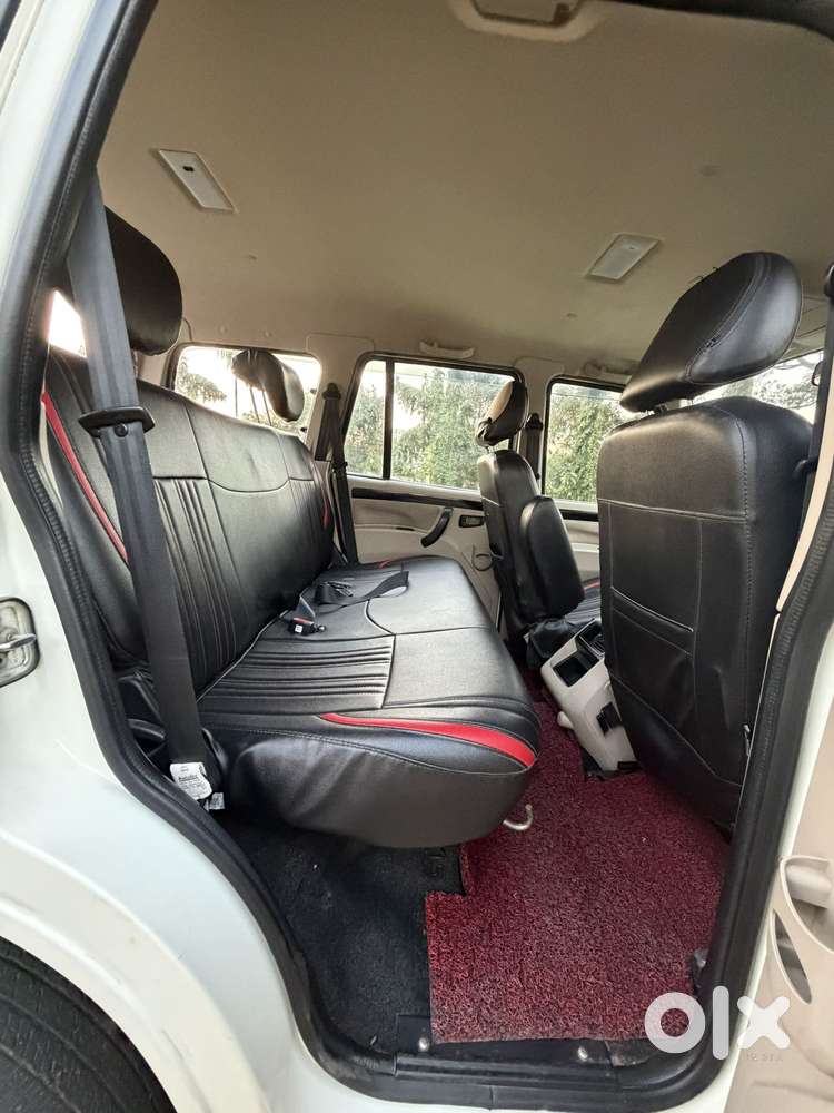 Mahindra Scorpio Classic 2.2 S 11 Mt 7 Str, 2023, Diesel