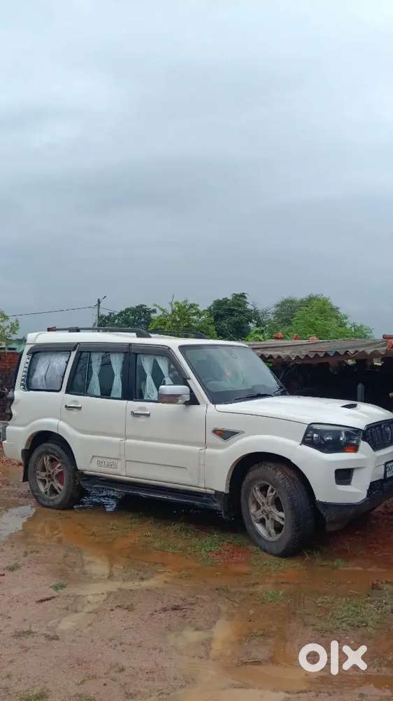 Mahindra Scorpio 2015 Diesel Manual
