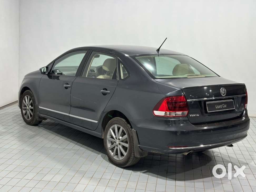 Volkswagen Vento 1.2 Tsi Highline Plus At, 2018, Petrol