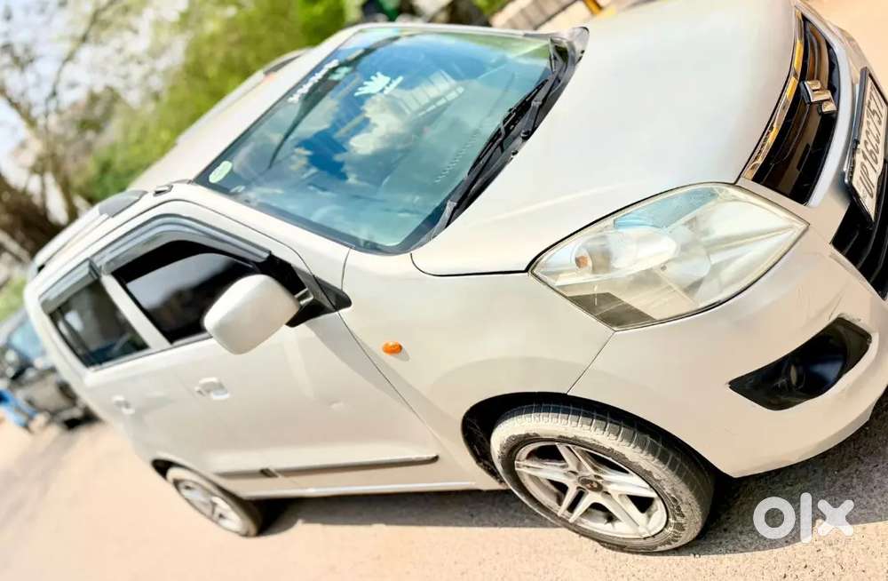 Wagnor Vxi Cng Fitted 1st Owner 2019 Model 70000km Running