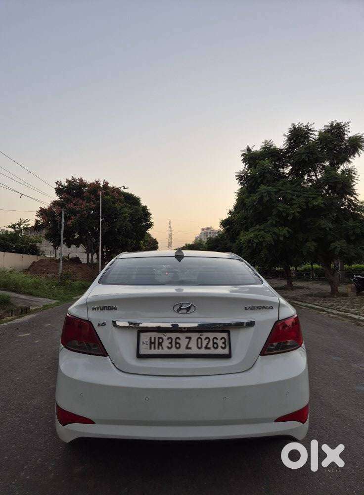 Hyundai Verna 2015-2016 1.6 Crdi Sx, 2016, Diesel