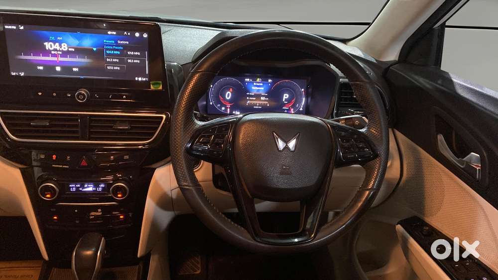 Mahindra Xuv 3xo Ax5l 1.2 Petrol At, 2024, Petrol