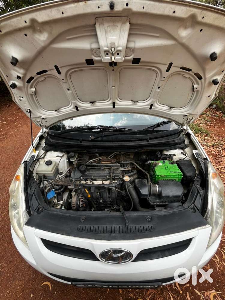 Hyundai I20 Magna Petrol 2010