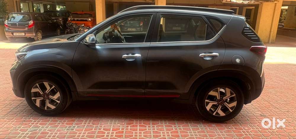 Kia Sonet Petrol 2021