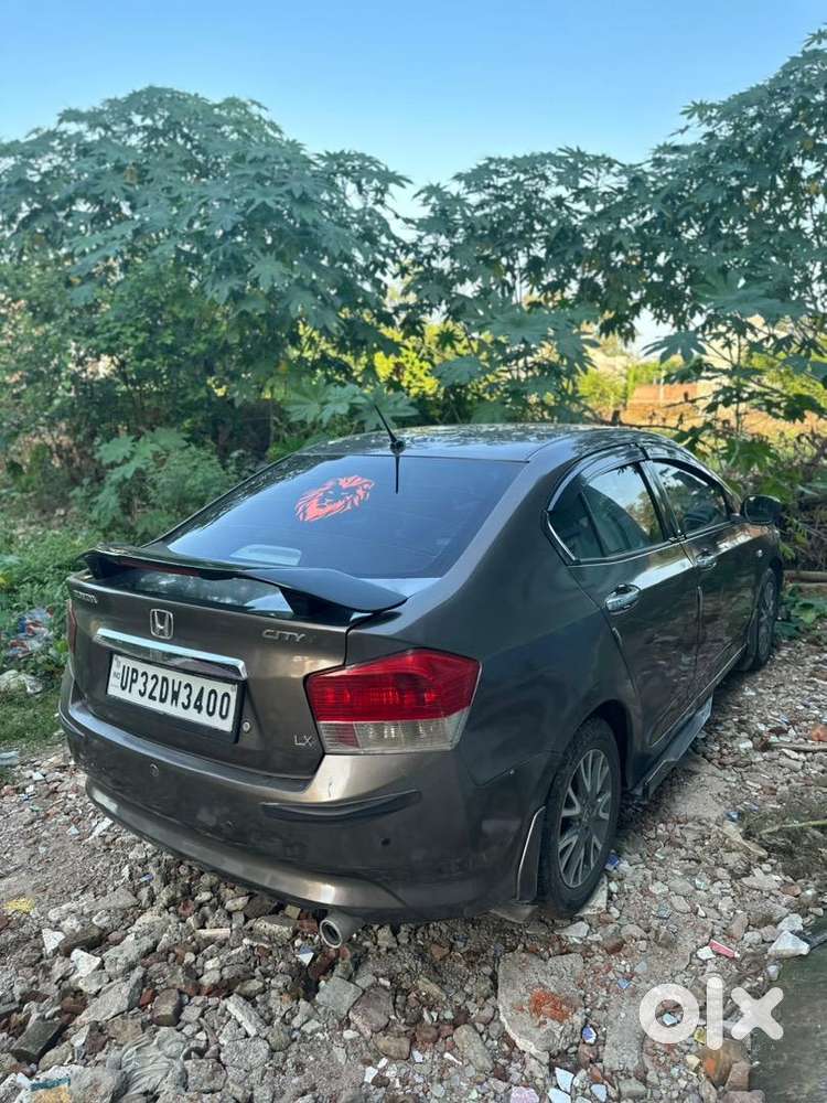 Honda City 2011 Cng & Hybrids Well Maintained