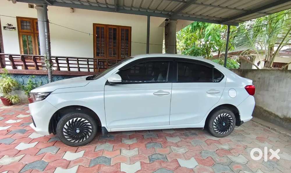 Honda Amaze 2020 Petrol Well Maintained
