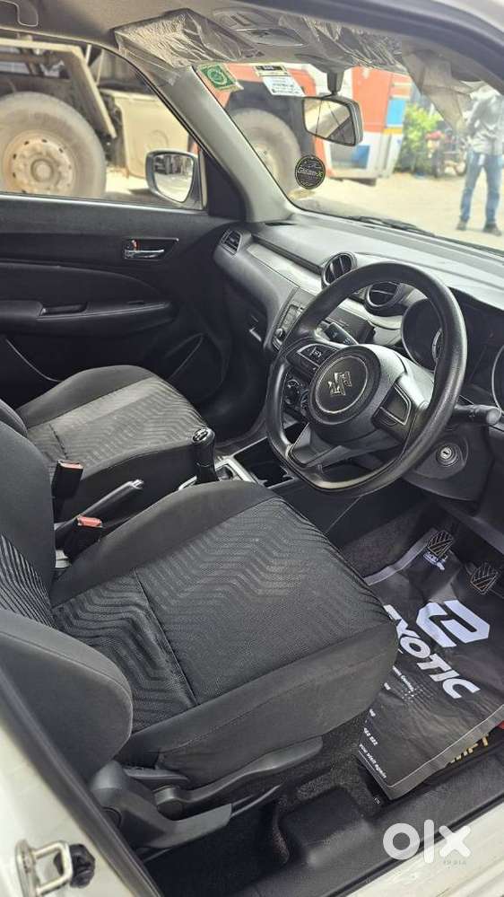 Maruti Suzuki Swift Vxi, 2019, Petrol
