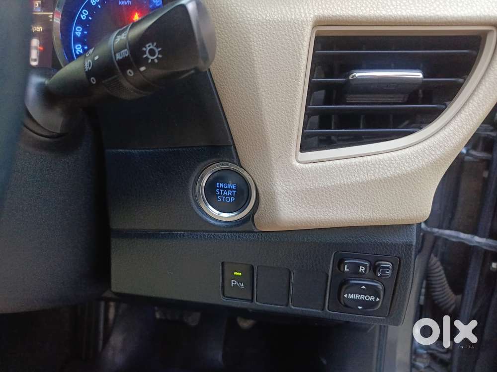 Toyota Corolla Altis Vl, 2016, Petrol