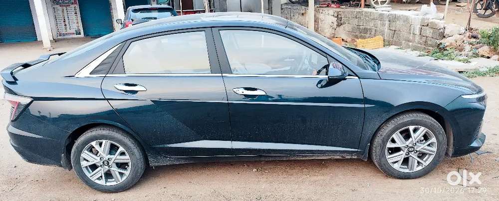 Hyundai Verna Sx Petrol Manual 2025