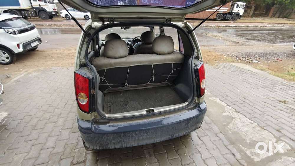 Hyundai Santro Ls Zip Drive Euro Ii, 2002, Petrol