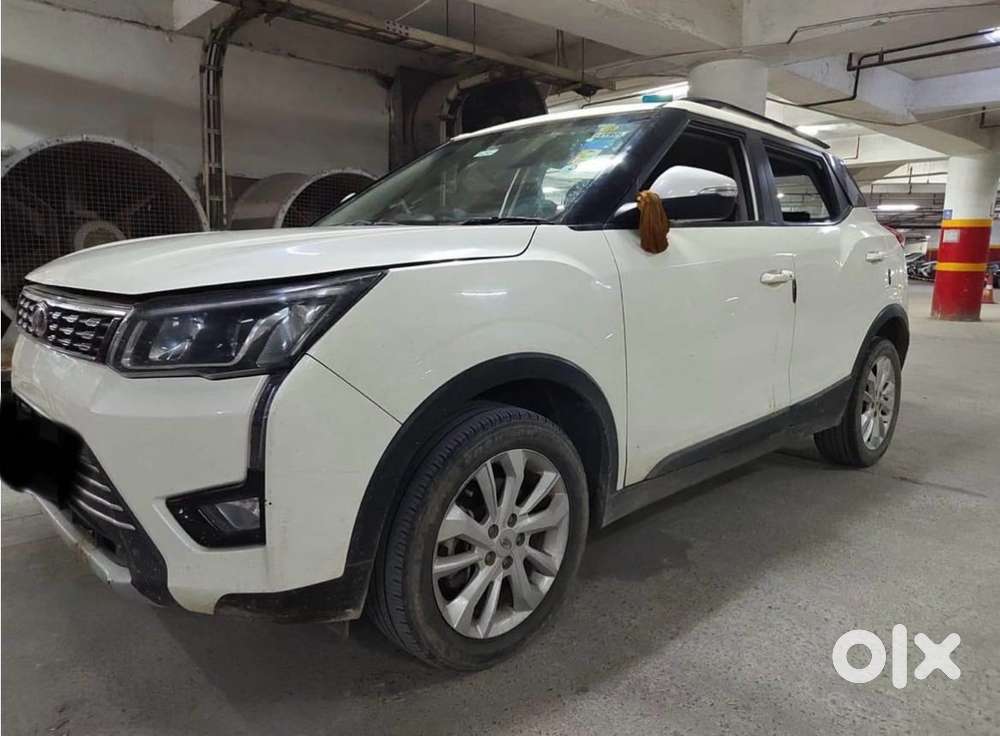Mahindra Xuv300 W8, 2021, Petrol