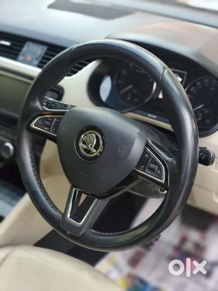 Skoda Octavia 1.8 Tsi Style Plus At, 2016, Petrol