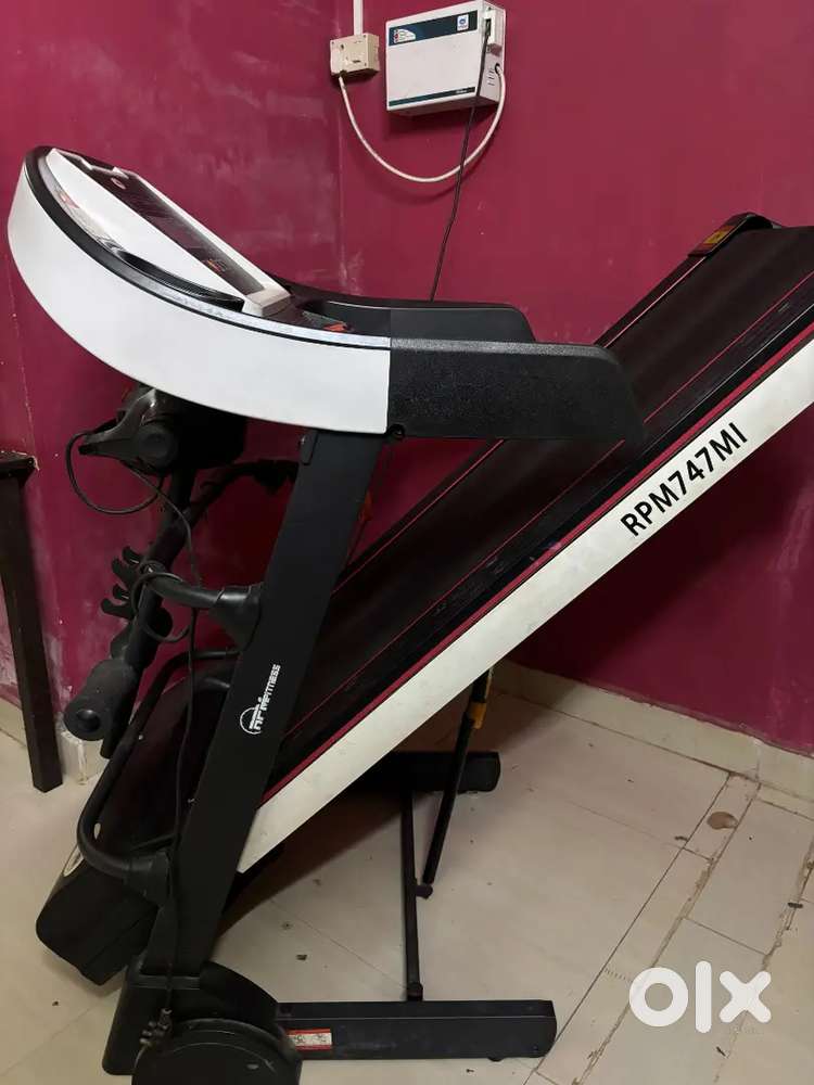 RPM Fitness (RPM747MI) Treadmill