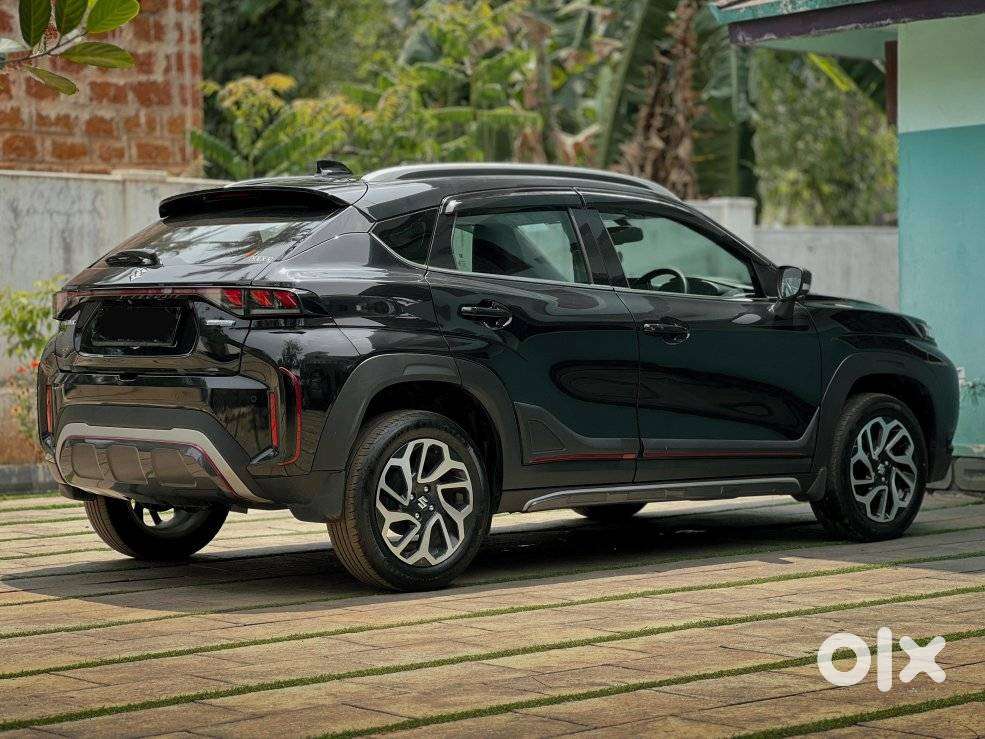 Maruti Suzuki Fronx Alpha 1.0l Turbo 6 At, 2024, Petrol