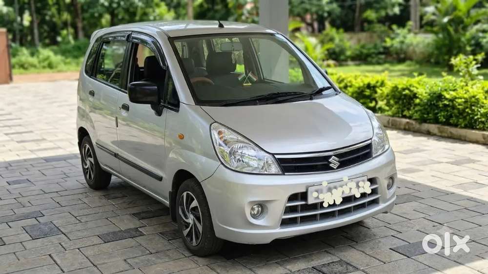 Maruti Suzuki Zen Estilo 2010