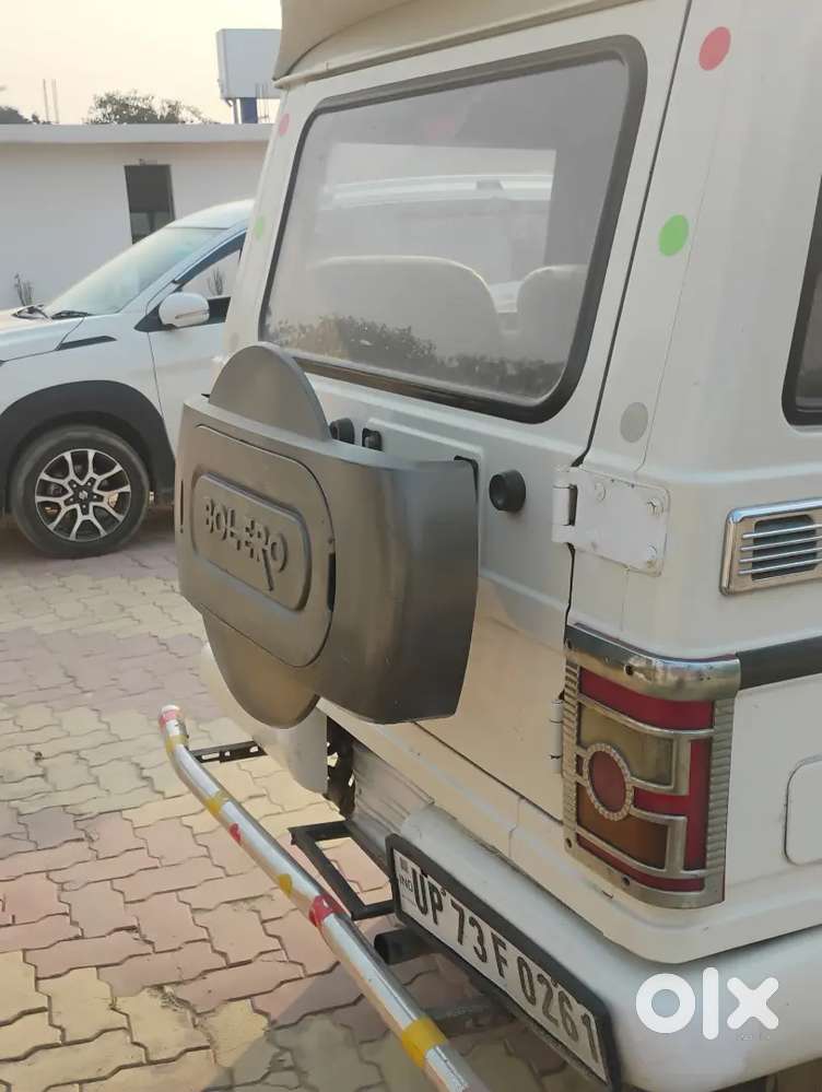 Mahindra Bolero 2012