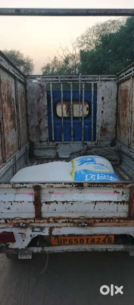 Ek Hath Chli Hai Sab Kuch Thik Hai Chla Ke Dekh Skte Hai