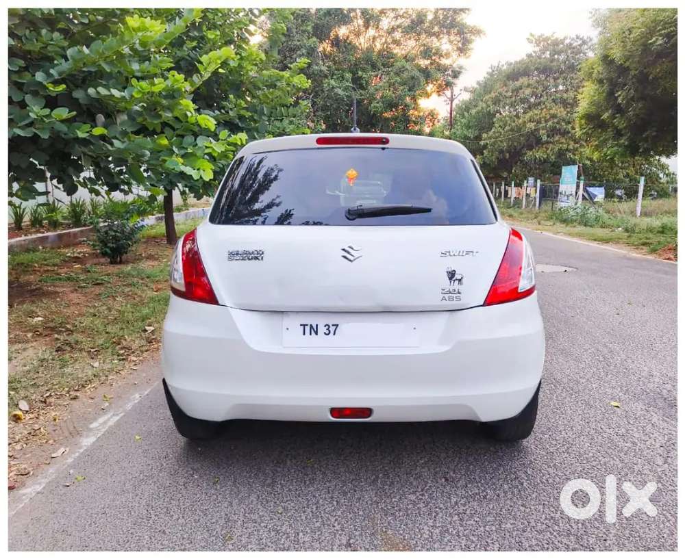 Maruti Swift Zdi 2012 Diesel  Single Owner  Good Condition