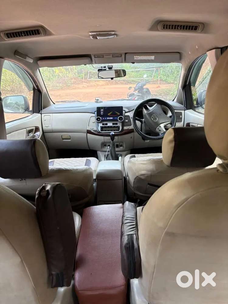 Toyota Innova Diesel 2.5 2012