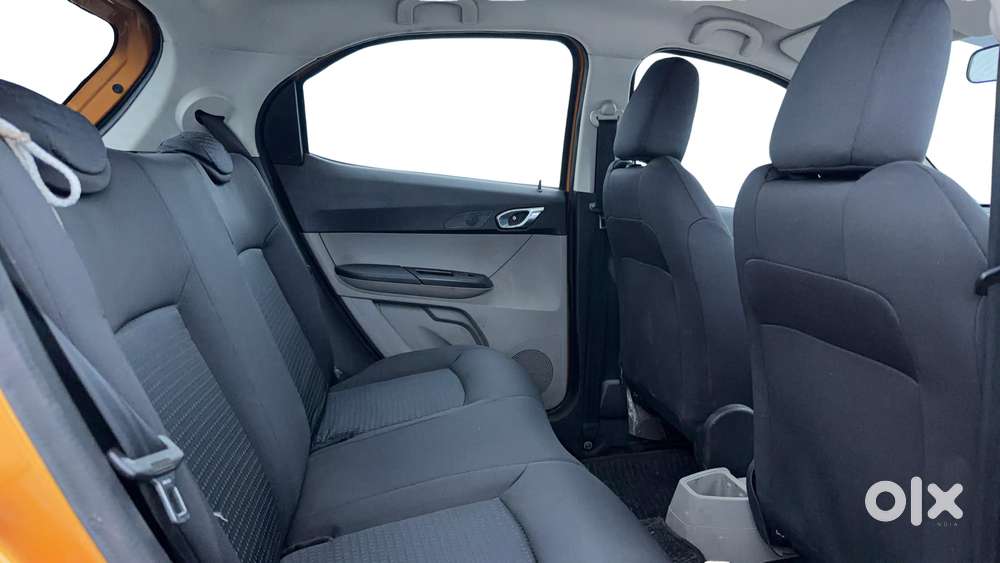 Tata Tiago 1.2 Revotron Xz, 2018, Petrol
