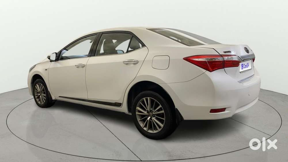 Toyota Corolla Altis Vl At, 2015, Petrol