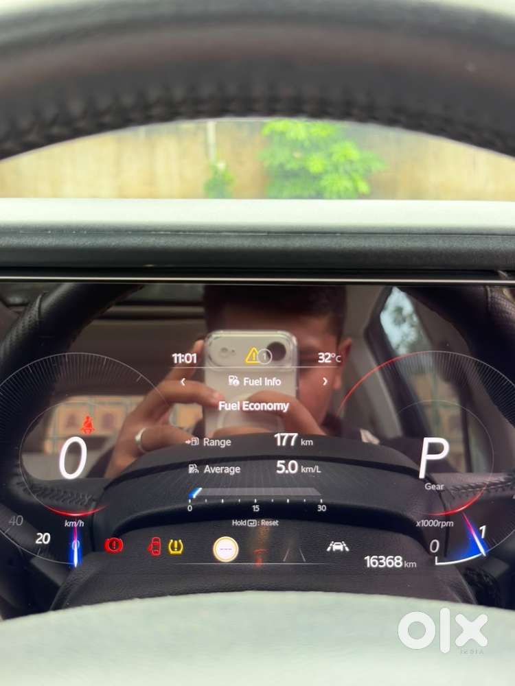 Mahindra Xuv700 2.0 Ax 7 Petrol At Luxury Pack Str, 2026, Petrol