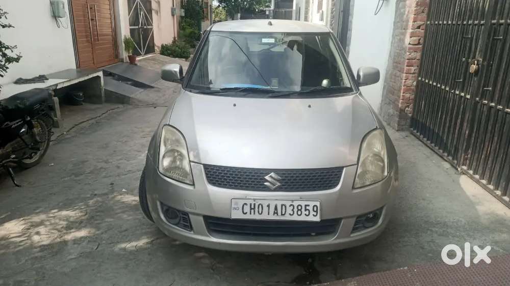 Maruti Suzuki Swift Zxi 2011
