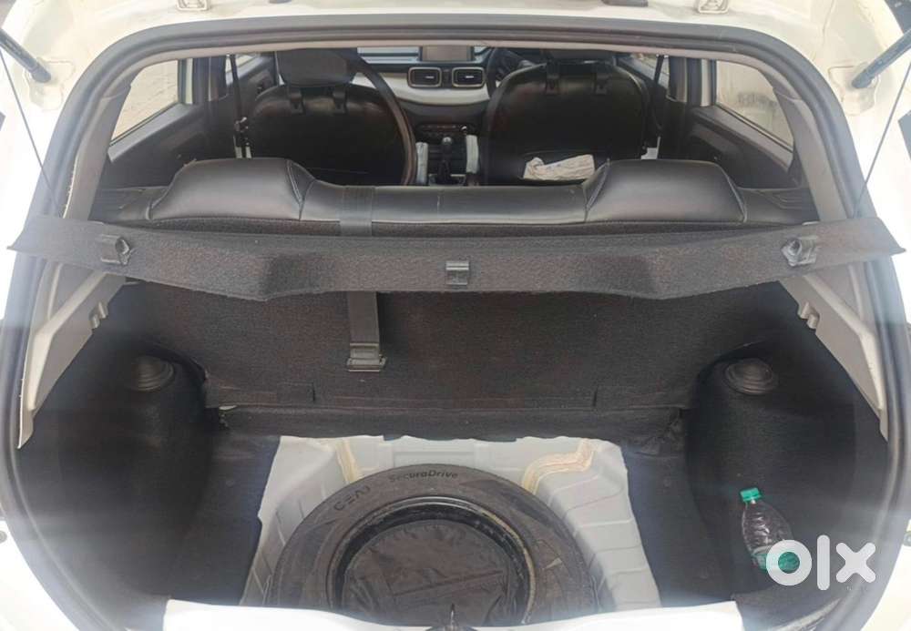 Tata Punch Petrol 2023 | White | Excellent Condition