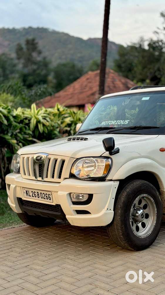 Scorpio Vlx Microhybrid Top Trim