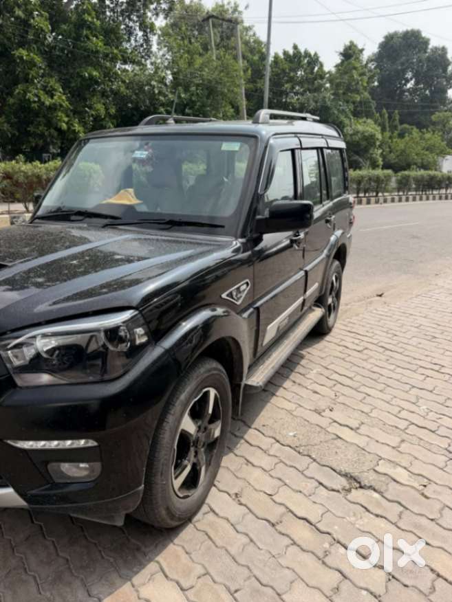 Mahindra Scorpio Classic 2.2 S 11 Mt 7 Str, 2025, Diesel