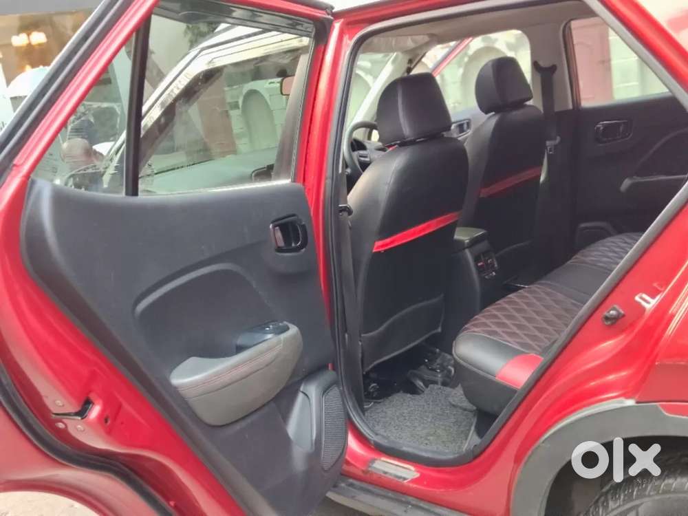 Hyundai Venue Sx Dual Tone Turbo, 2019, Petrol