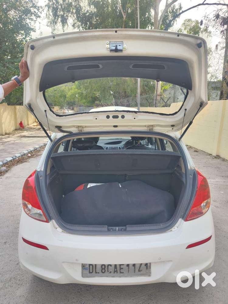 Hyundai I20 Sportz 1.2 Bs-iv, 2013, Cng & Hybrids