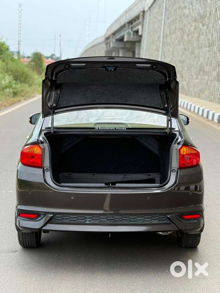 Honda City I-vtec V, 2019, Petrol