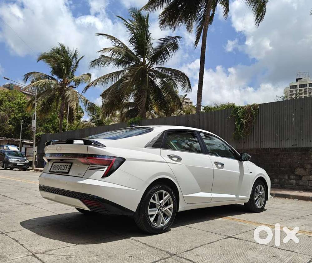 Hyundai Verna 1.5 Sx (o) Ivt, 2024, Petrol