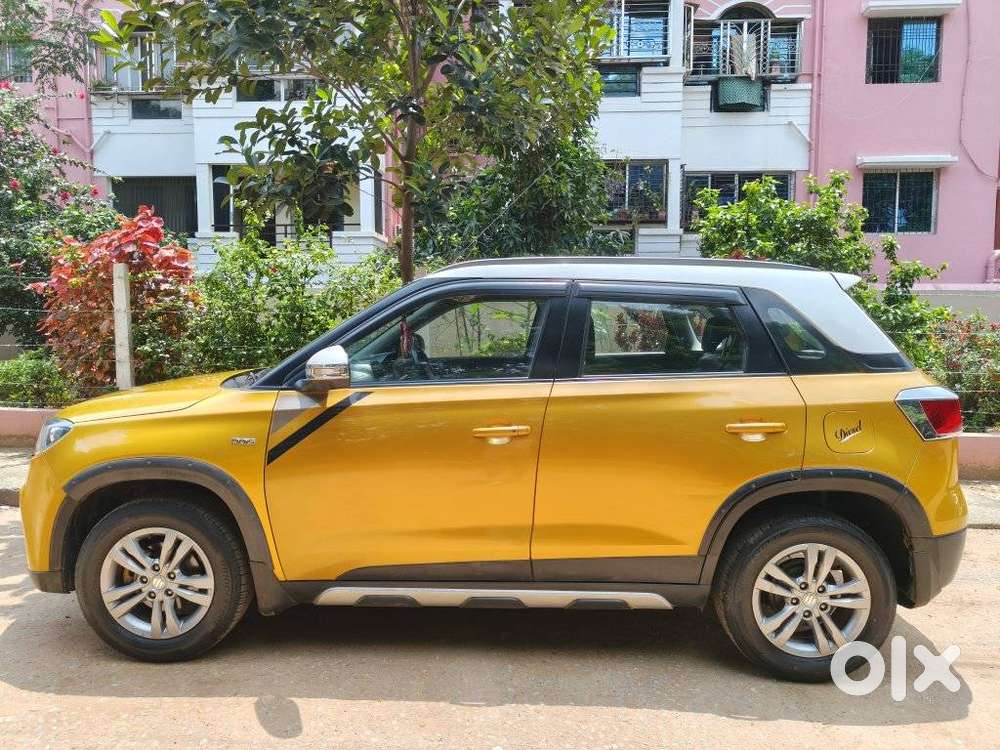 Maruti Suzuki Brezza Zdi+ Dual Tone, 2017, Diesel