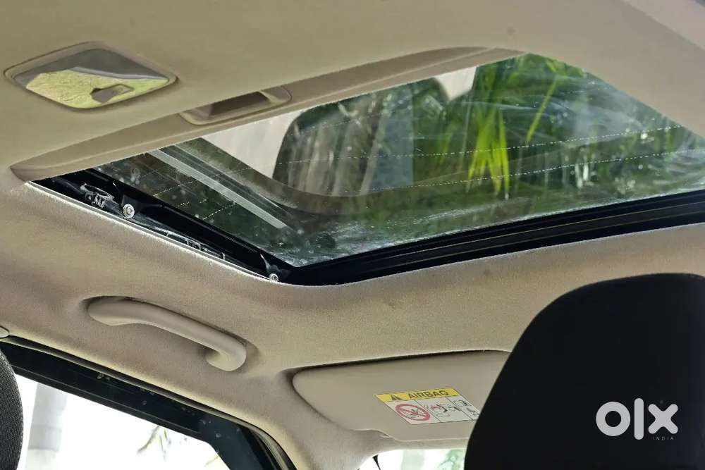 Hyundai Venue 2021 Diesel Well Maintained