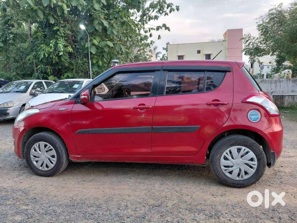 Maruti Suzuki Swift Ddis Vdi, 2012, Petrol