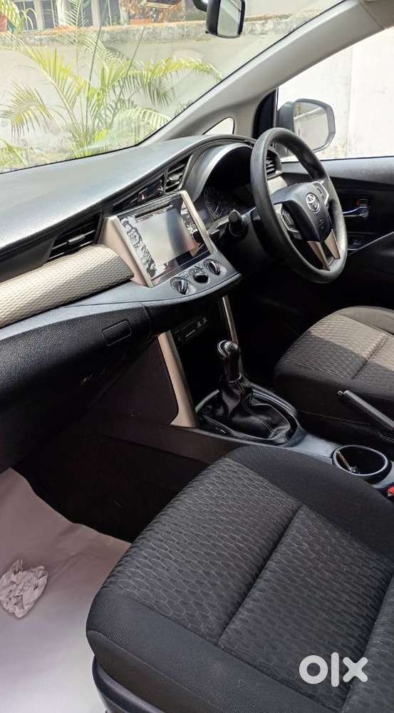 Toyota Innova Crysta 2.4 G Mt 7 Str, 2019, Diesel