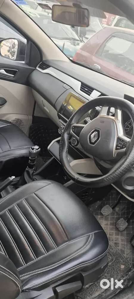 Renault Triber 2023 Cng & Hybrids Well Maintained