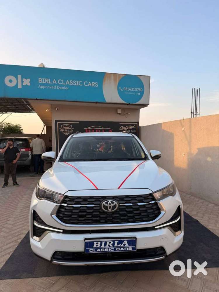 Toyota Innova Hycross Gx (o), 2025, Petrol