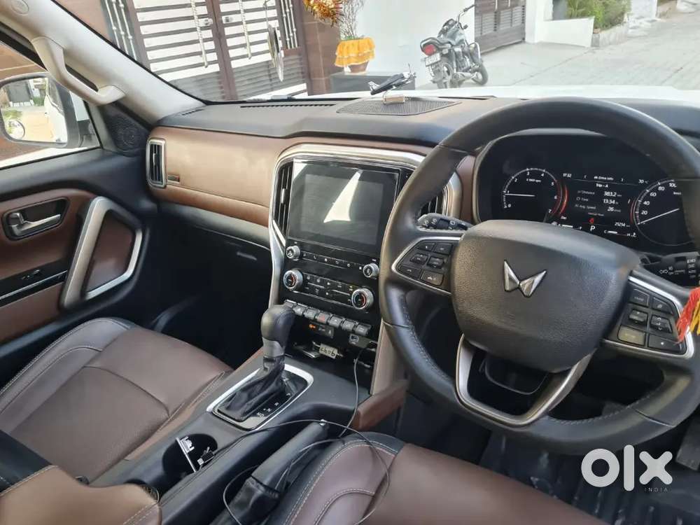 Mahindra Scorpio-n 2023 Diesel 21600 Km Driven