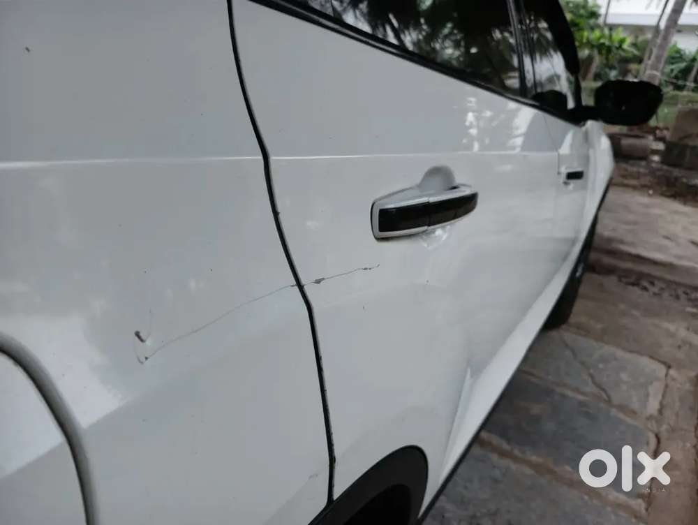 Tata Safari Xza Plus 6s Adventure In Full Condition