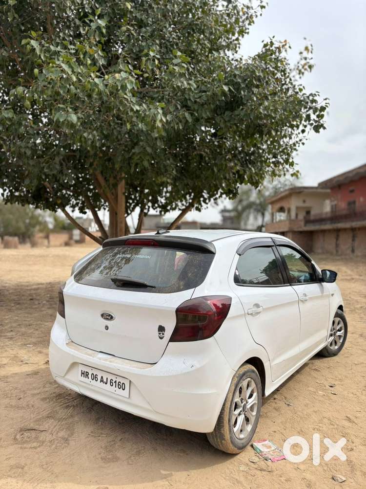 Ford Petrol Car 2016
