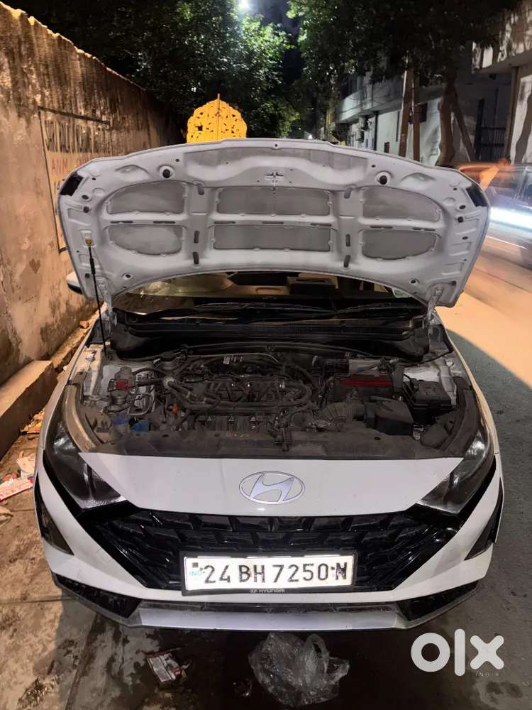 Hyundai I20 Sportz (o) Automatic 2024 | 1st Owner | Cng | Jbl Bass