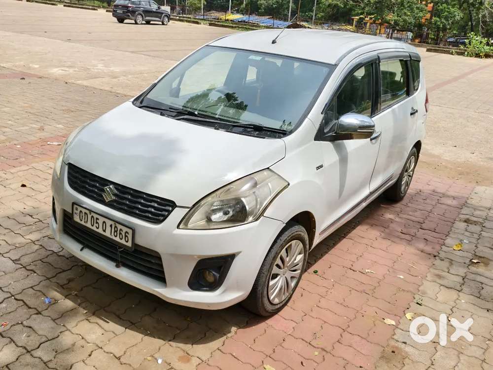 Maruti Suzuki Ertiga 2015 Diesel 120000 Km Driven