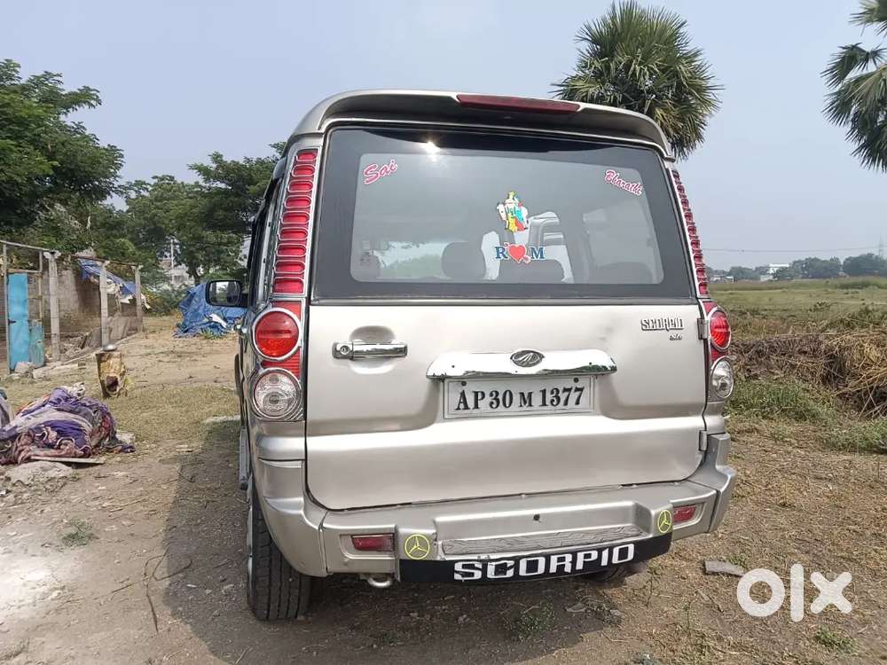 Mahindra Scorpio 2011