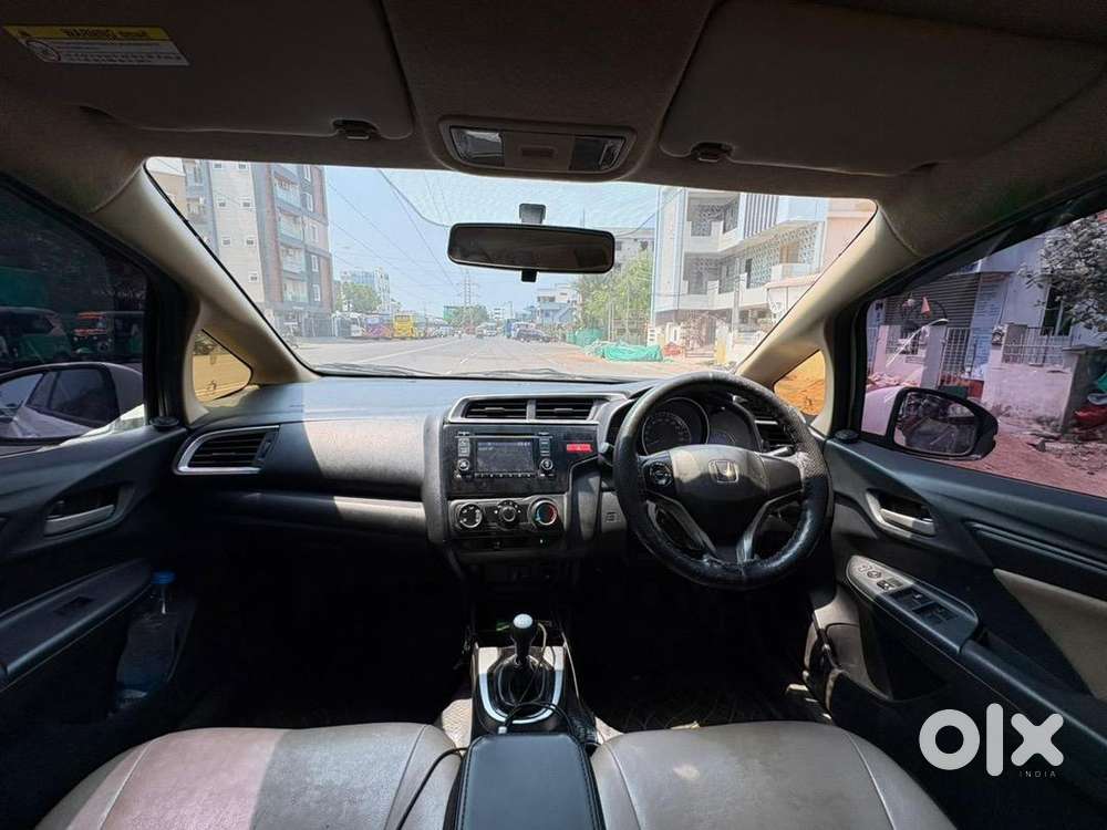 Honda Jazz 2016 Diesel Well Maintained