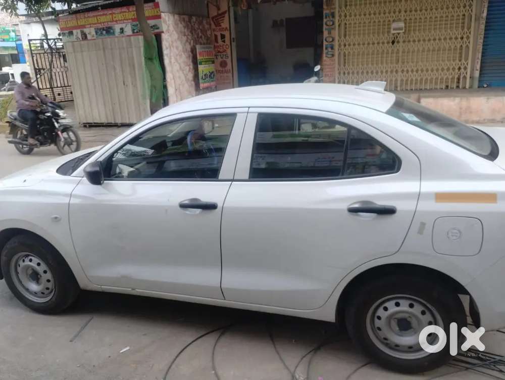 Taxi For Lease 1300 Daily
